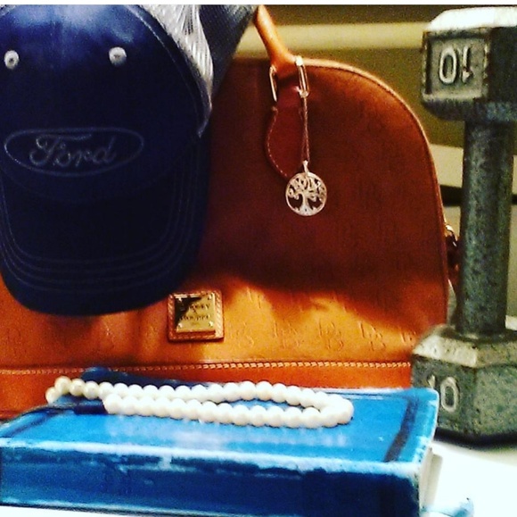 Meet your Posher, Brandy - Picture 6 of 8